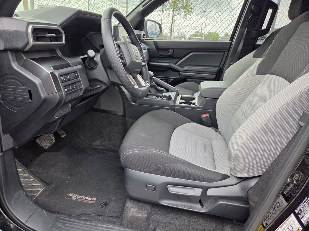 2025 Toyota 4RUNNER TRD Off-Road