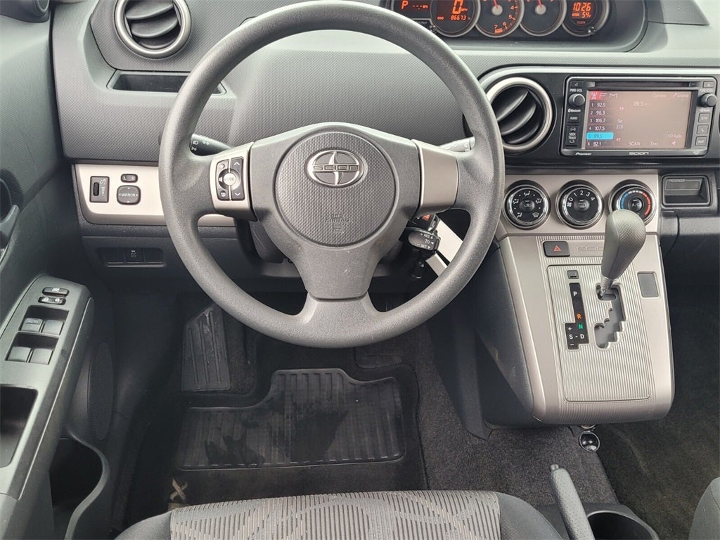 2014 Scion SCION XB Base