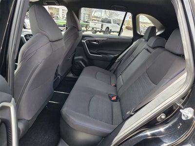 2023 Toyota RAV4 HYBRID SE