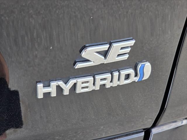2023 Toyota RAV4 HYBRID SE