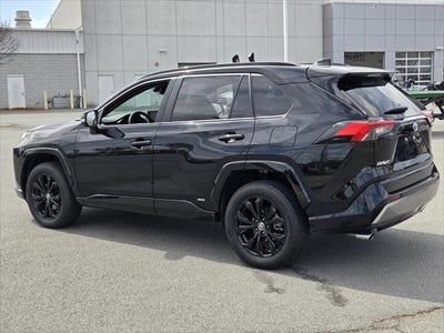 2023 Toyota RAV4 HYBRID SE