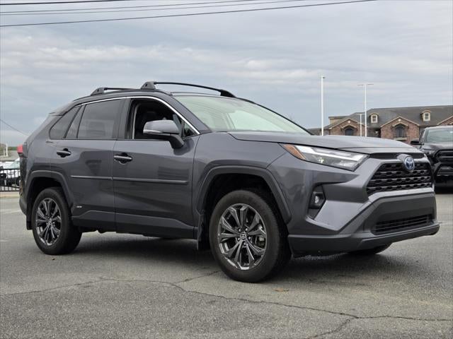 2024 Toyota RAV4 HYBRID XLE Premium