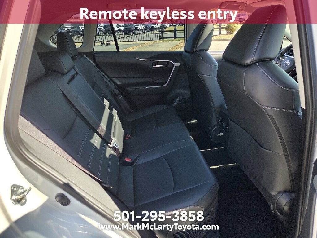 2025 Toyota RAV4 Hybrid XLE Premium