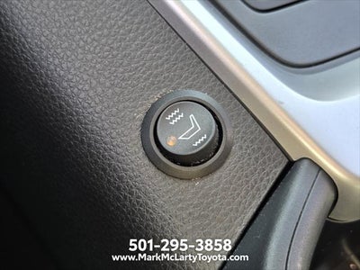 2025 Toyota RAV4 Hybrid XLE Premium