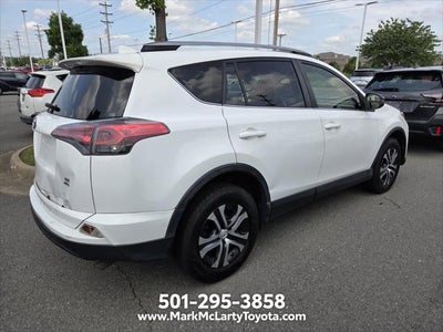 2017 Toyota RAV4 LE