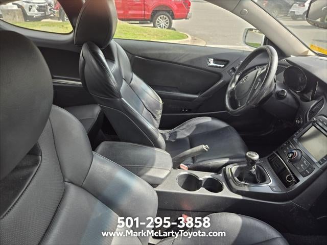 2012 Hyundai Genesis Coupe 3.8 Track
