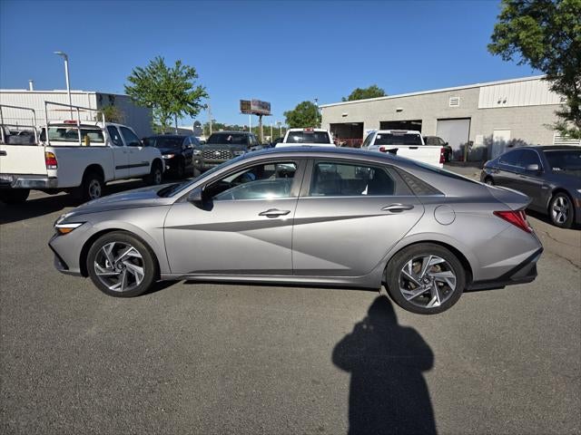2025 Hyundai Elantra Limited