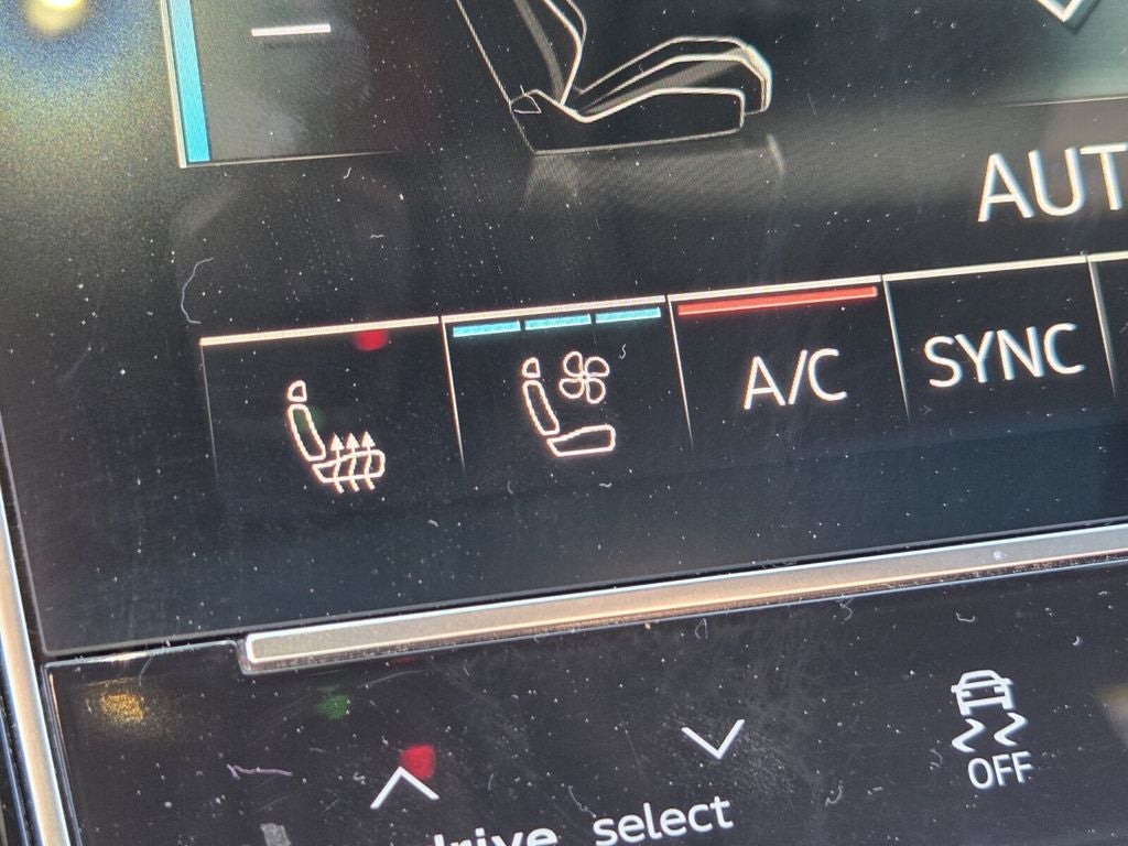 2022 Audi SQ7 Prestige quattro