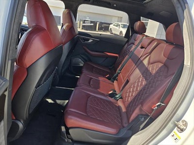 2022 Audi SQ7 Prestige quattro