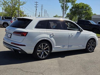 2022 Audi SQ7 Prestige quattro
