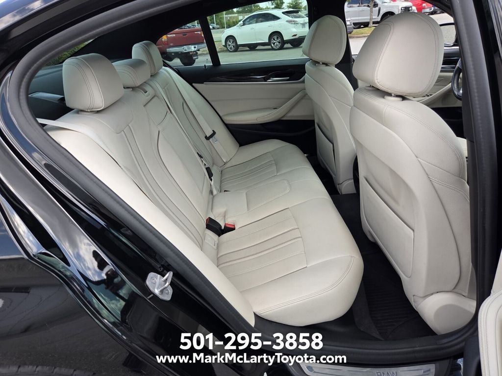 2021 BMW 540i 540i