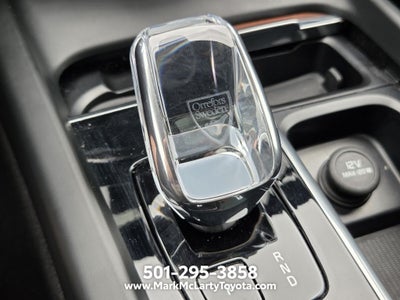 2023 Volvo XC60 B5 Ultimate Dark Theme