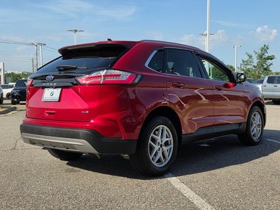 2022 Ford Edge SEL
