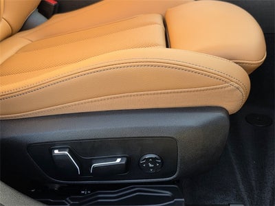 2025 BMW 3 Series 330i