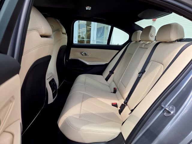 2026 BMW 3 Series 330i