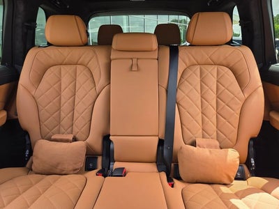 2027 BMW X7 xDrive40i