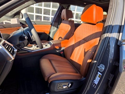 2027 BMW X7 xDrive40i