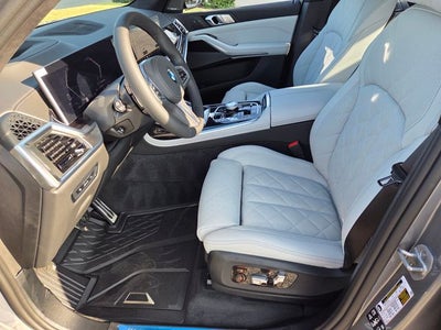 2027 BMW X7 xDrive40i