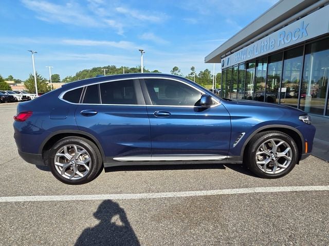 2025 BMW X4 xDrive30i