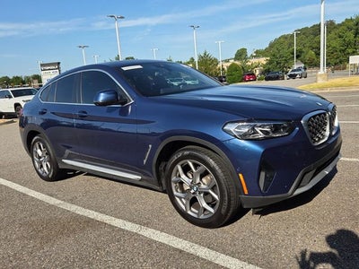 2025 BMW X4 xDrive30i
