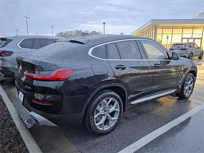2025 BMW X4 xDrive30i