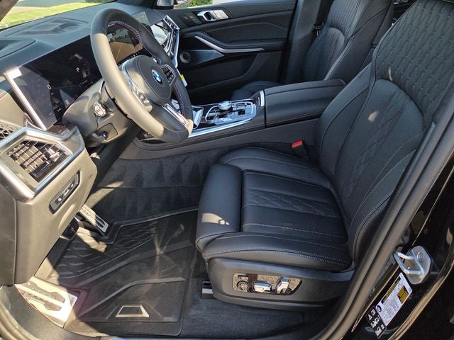 2027 BMW X7 M60i M Sport