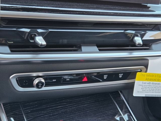 2027 BMW X7 M60i M Sport