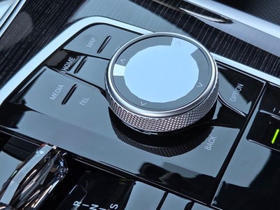 2027 BMW X7 M60i M Sport