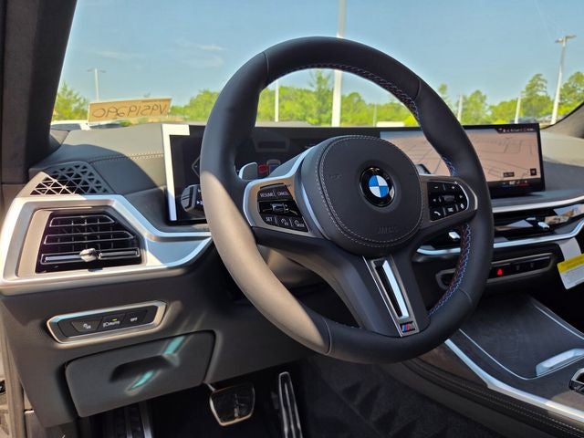 2027 BMW X7 M60i