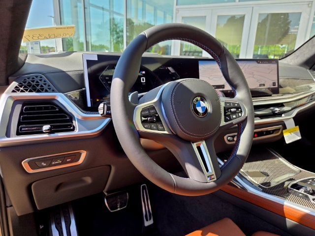 2027 BMW X7 M60i