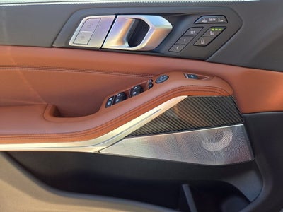 2027 BMW X7 M60i
