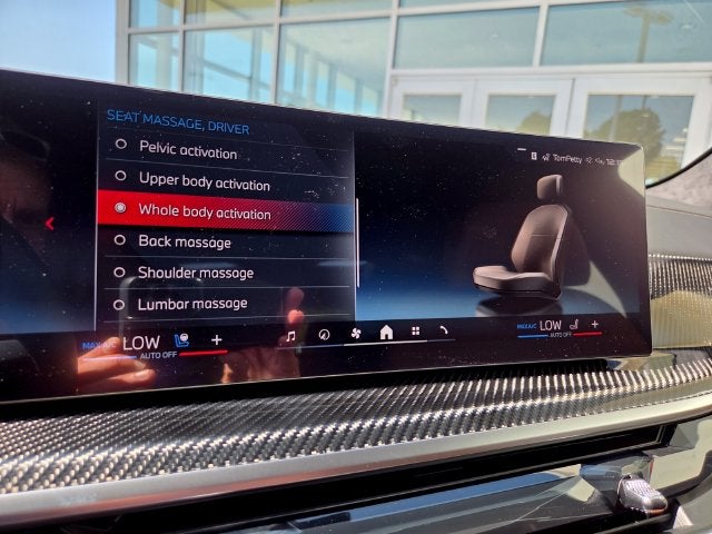 2027 BMW X7 M60i