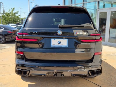 2027 BMW X7 M60i