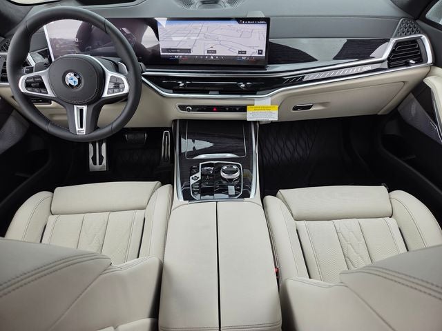 2027 BMW X7 M60i