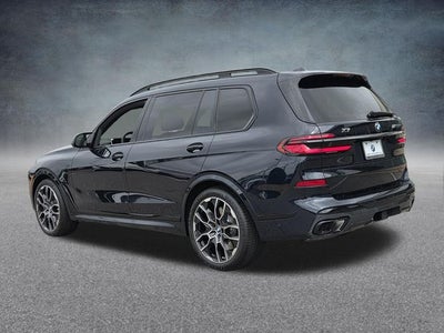 2027 BMW X7 M60i