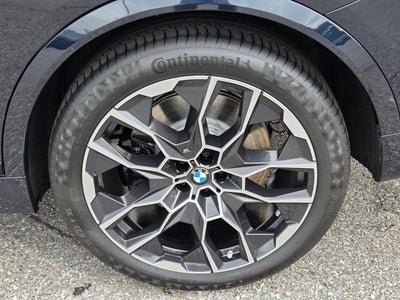2027 BMW X7 M60i