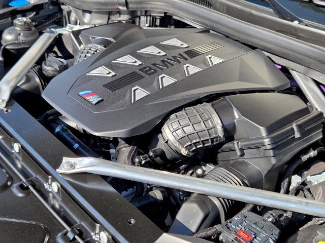 2027 BMW X7 M60i