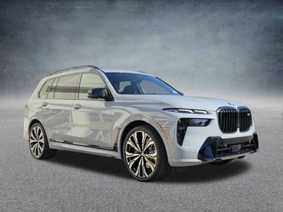 2027 BMW X7 M60i