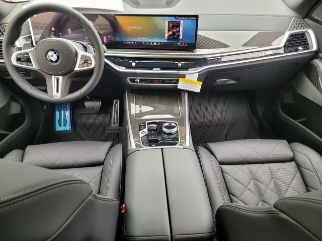 2026 BMW X5 M60i