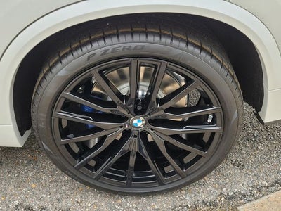 2026 BMW X5 M60i