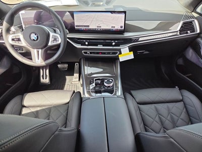 2026 BMW X5 M60i