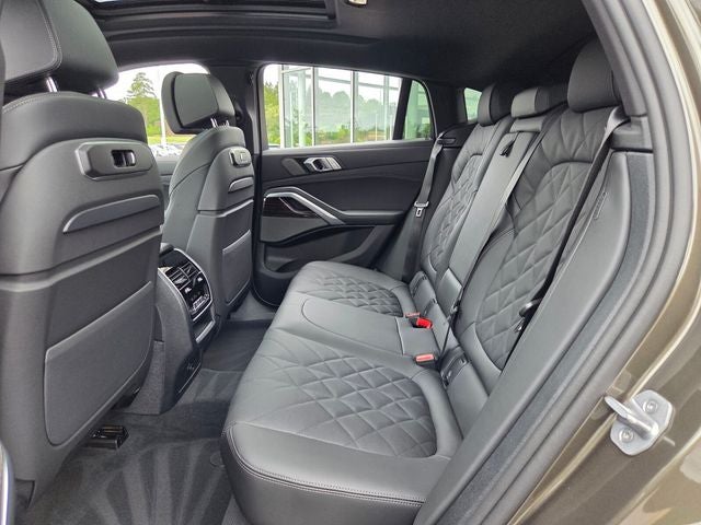 2027 BMW X6 xDrive40i