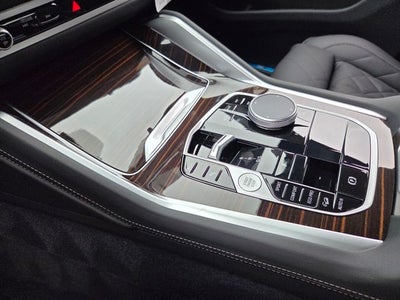 2027 BMW X6 xDrive40i