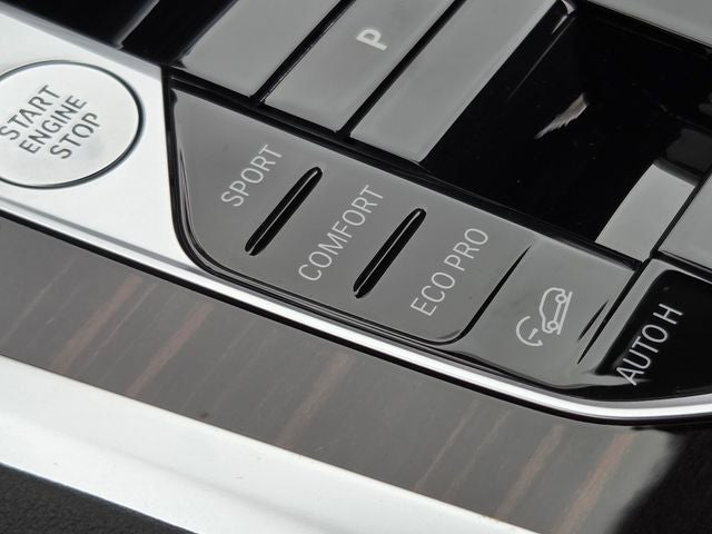 2027 BMW X6 xDrive40i