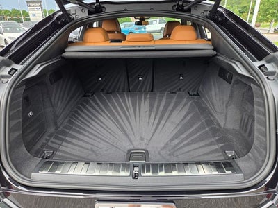 2027 BMW X6 xDrive40i