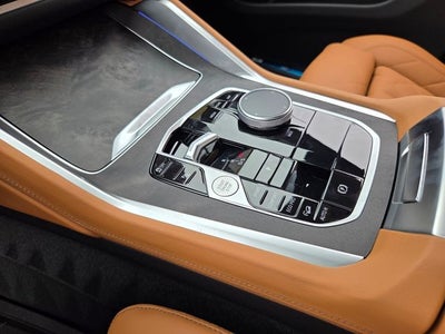 2027 BMW X6 xDrive40i