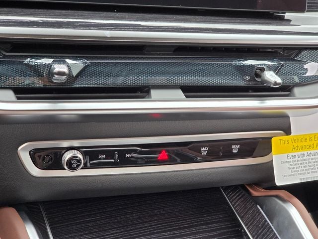 2027 BMW X6 xDrive40i