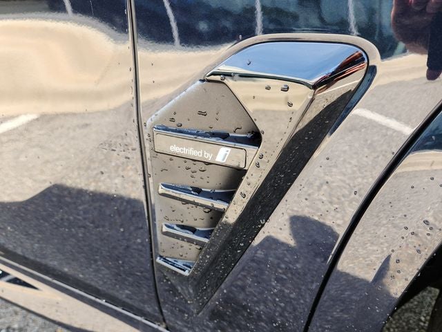 2024 BMW X5 xDrive50e M Sport