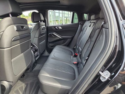 2027 BMW X6 M60i