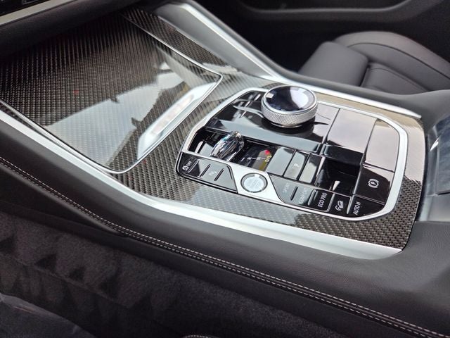2027 BMW X6 M60i